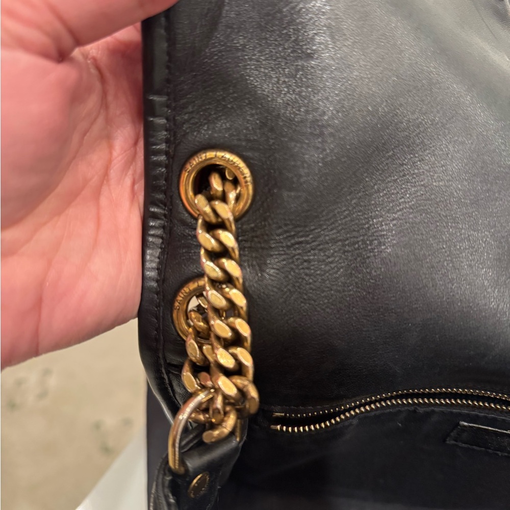 Saint Laurent Medium Nikki Black Leather Shoulder Bag with Yellow Gold Chain - Picture 11 of 16
